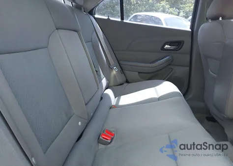 2015 Chevrolet Malibu 1Fl из США, поврежденный, VIN 1G11A5SL8FF199710